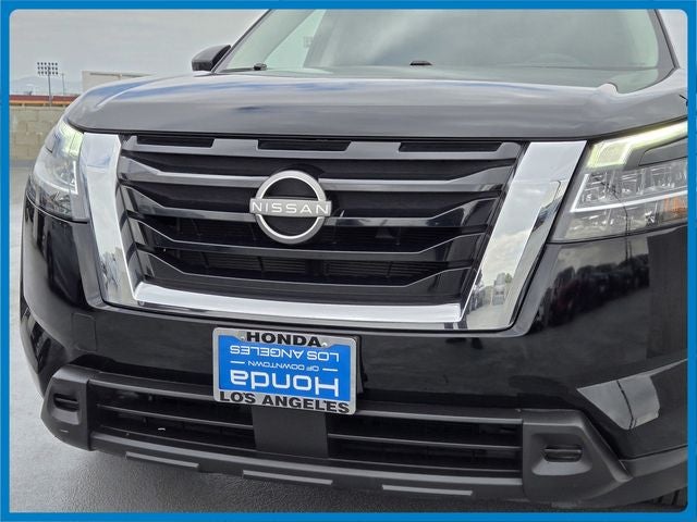 2022 Nissan Pathfinder S