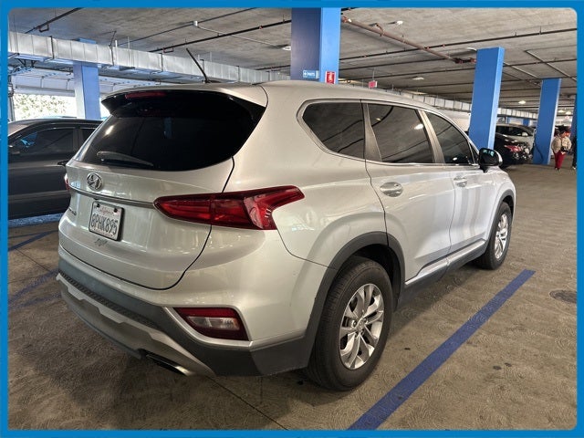 2019 Hyundai SANTA FE SE