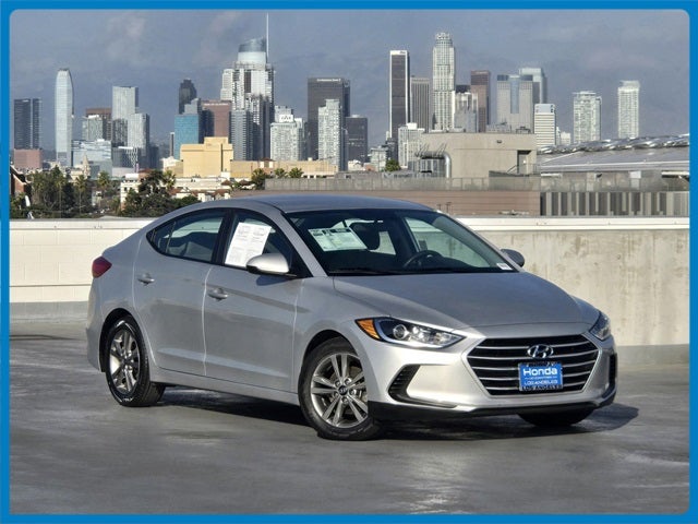 2018 Hyundai ELANTRA SEL