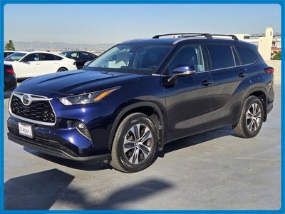 2023 Toyota Highlander XLE