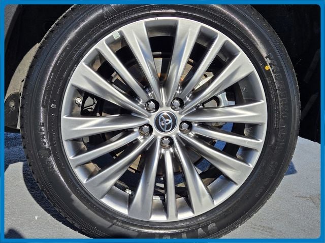 2023 Toyota Highlander Platinum