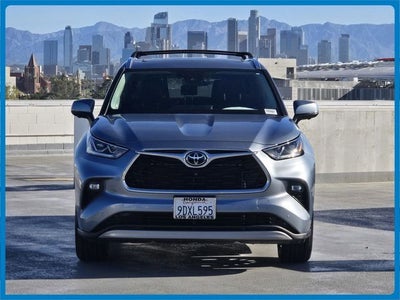 2023 Toyota Highlander Platinum