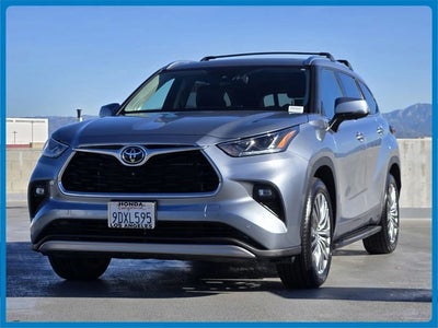 2023 Toyota Highlander Platinum