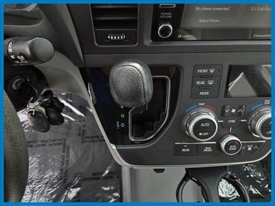 2020 Toyota Sienna LE 8 Passenger