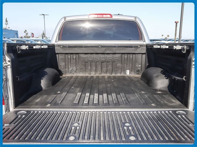2018 Toyota Tundra SR5