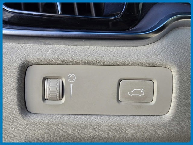 2020 Volvo S60 T5 Momentum