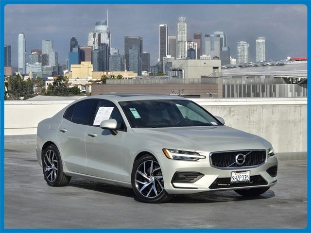 2020 Volvo S60 T5 Momentum
