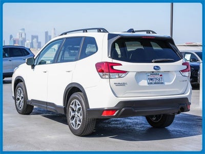 2024 Subaru Forester Premium