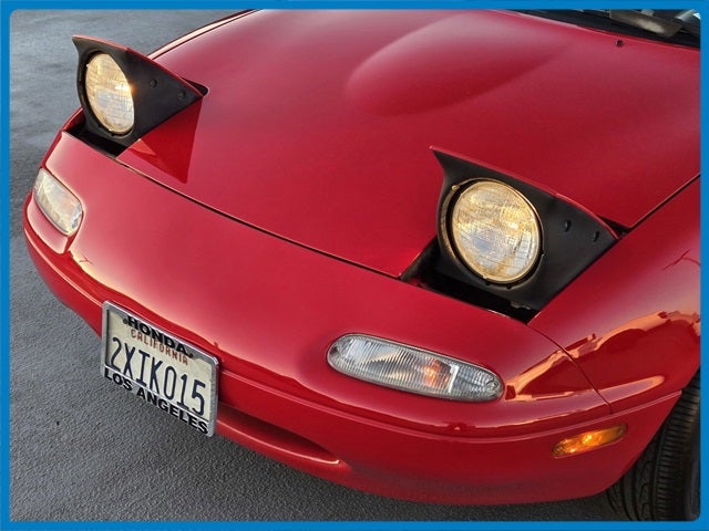 1991 Mazda Mazda Miata 2dr Coupe Convertible