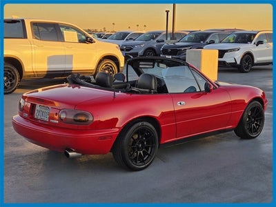 1991 Mazda Mazda Miata 2dr Coupe Convertible