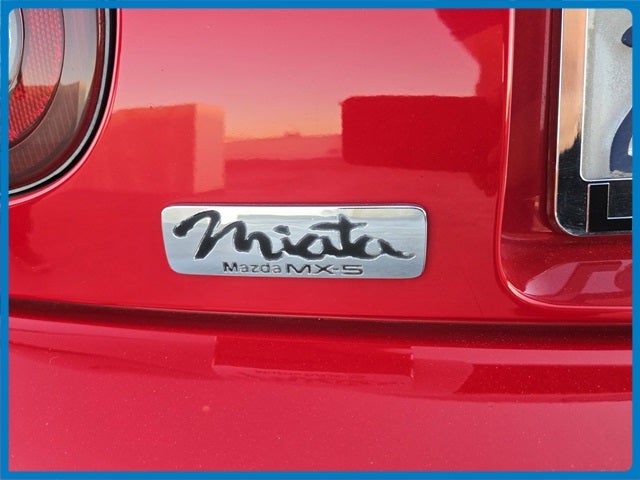 1991 Mazda Mazda Miata 2dr Coupe Convertible