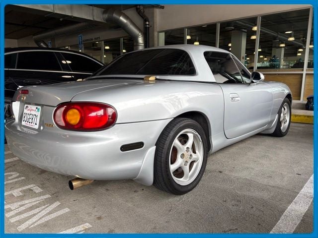 1999 Mazda Mazda Miata Base