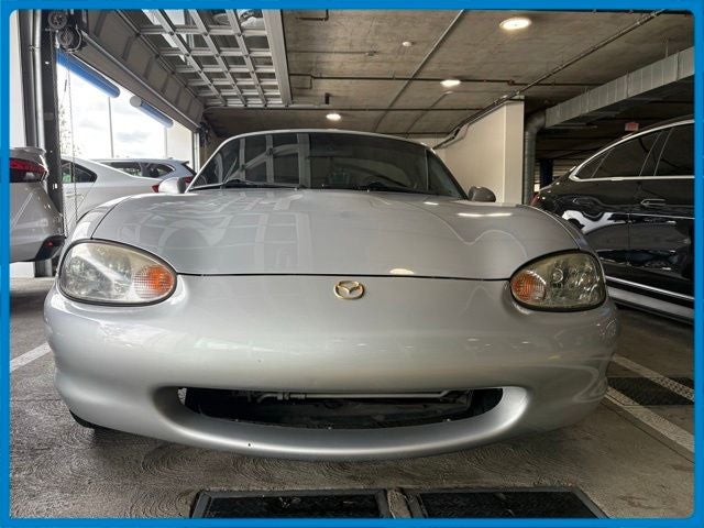 1999 Mazda Mazda Miata Base