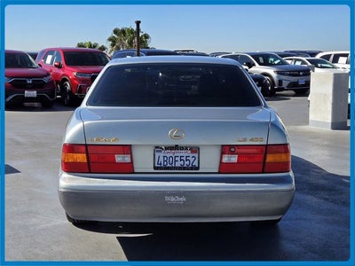 1998 Lexus LS 400