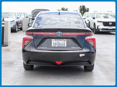 2017 Toyota Mirai Base