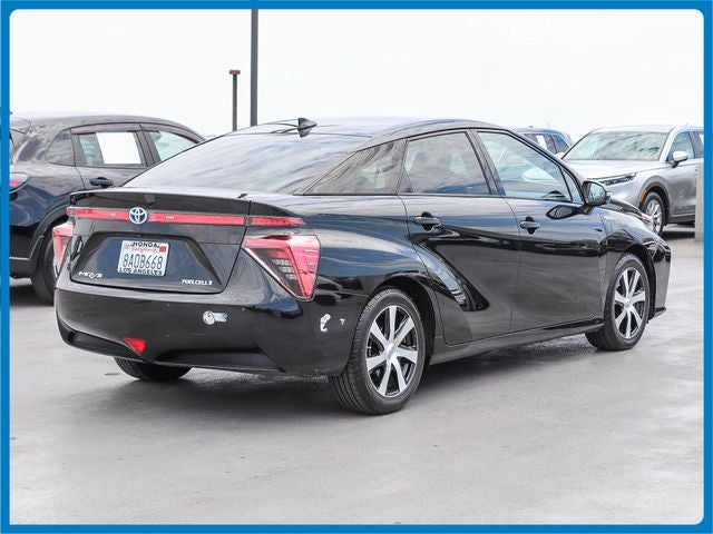2017 Toyota Mirai Base