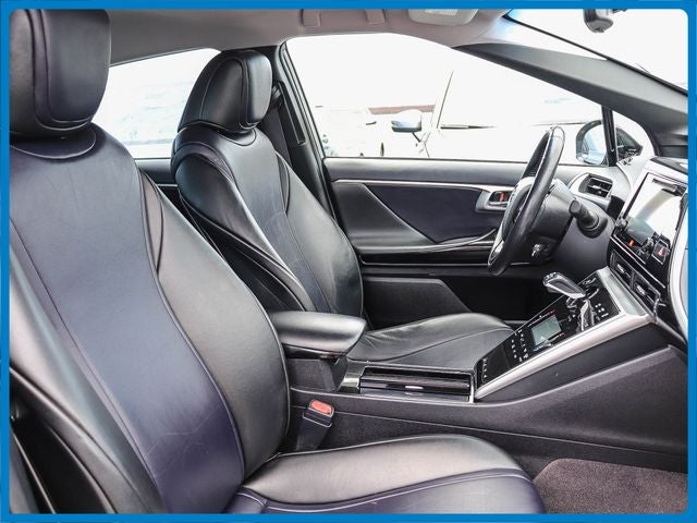 2017 Toyota Mirai Base