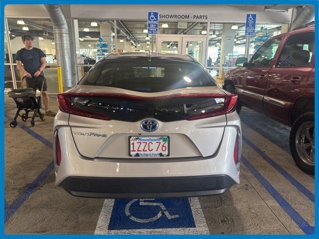 2021 Toyota Prius Prime LE