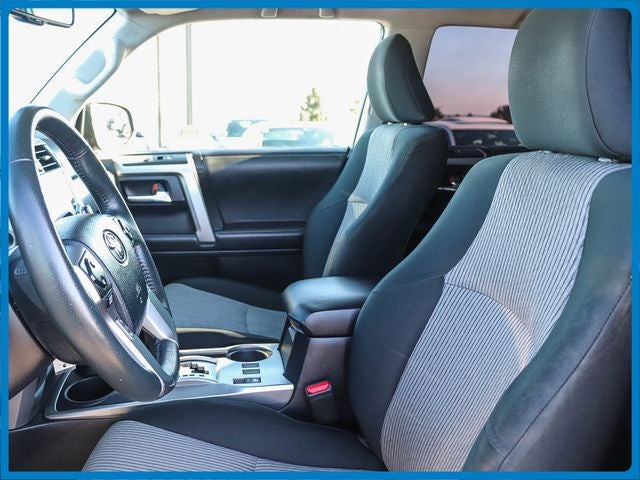 2020 Toyota 4Runner SR5