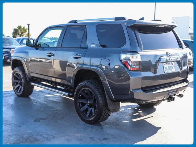 2020 Toyota 4Runner SR5