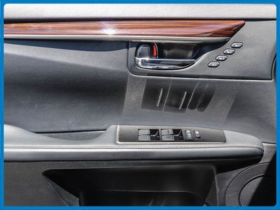 2017 Lexus ES 300h