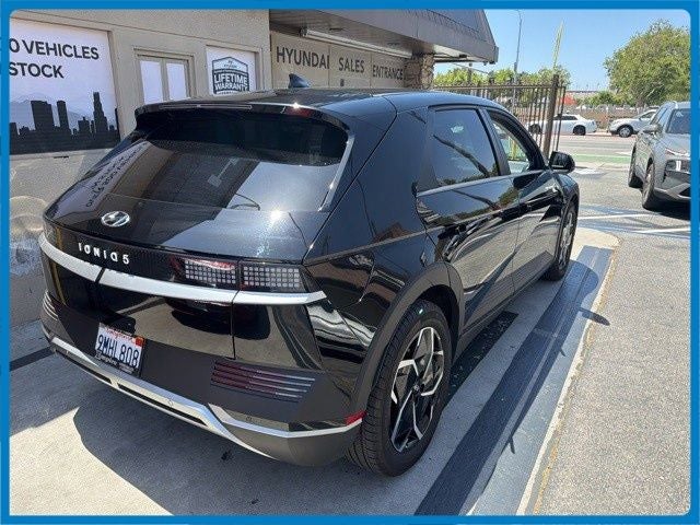 2024 Hyundai IONIQ 5 SE