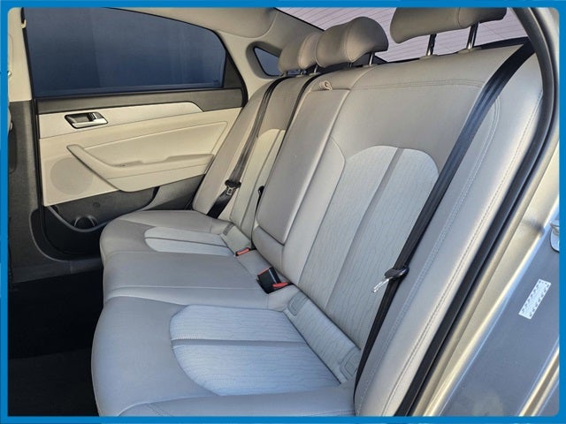 2017 Hyundai SONATA HYBRID SE