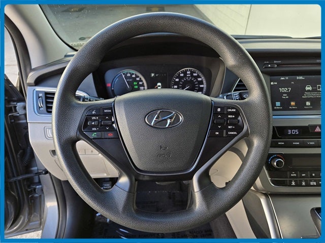 2017 Hyundai SONATA HYBRID SE