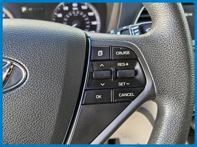 2017 Hyundai SONATA HYBRID SE