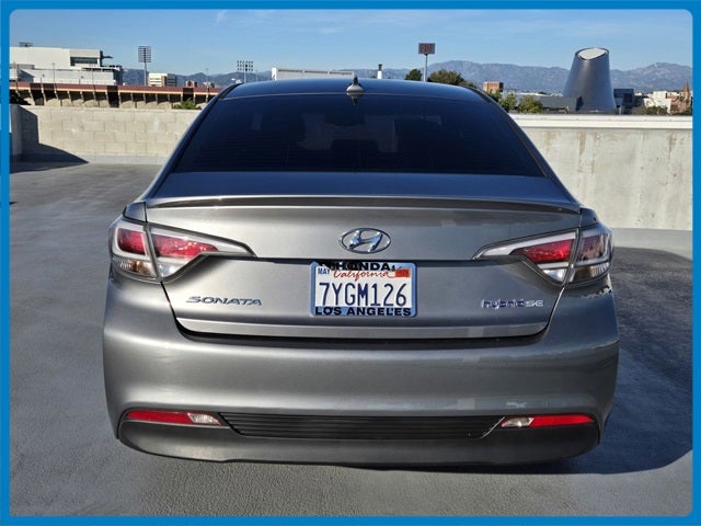 2017 Hyundai SONATA HYBRID SE