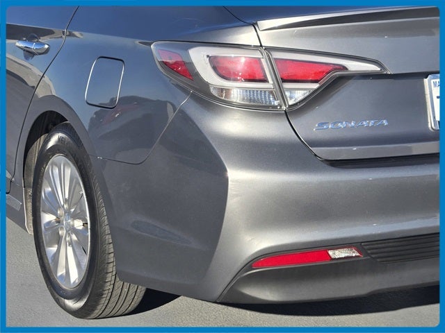 2017 Hyundai SONATA HYBRID SE