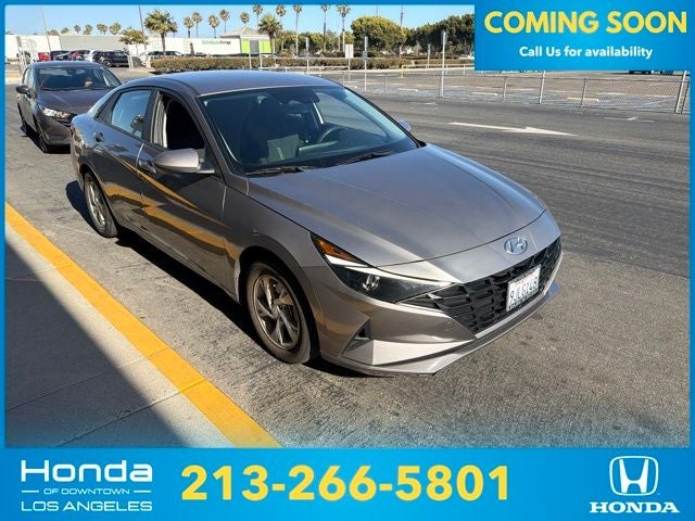 2023 Hyundai ELANTRA SE