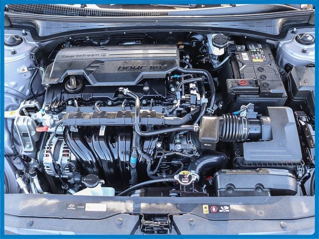 2023 Hyundai ELANTRA SE