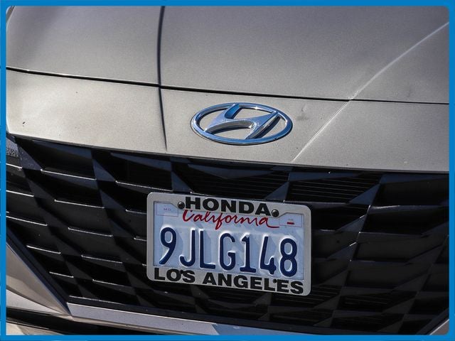 2023 Hyundai ELANTRA SE