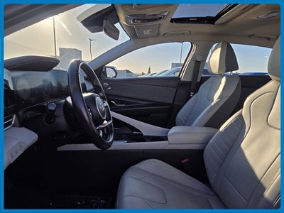 2023 Hyundai ELANTRA HYBRID Limited