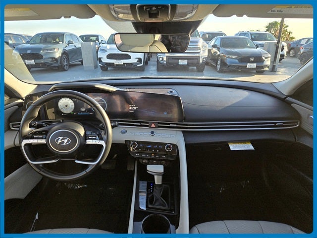 2023 Hyundai ELANTRA HYBRID Limited