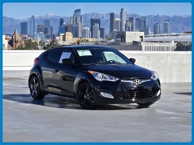 2016 Hyundai VELOSTER Base