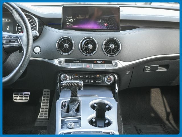 2022 Kia Stinger GT1