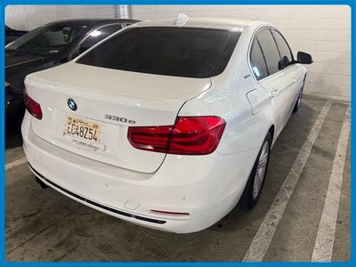 2017 BMW 3 Series 330e iPerformance