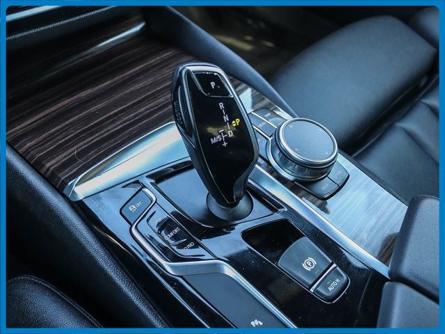2018 BMW 5 Series 530i