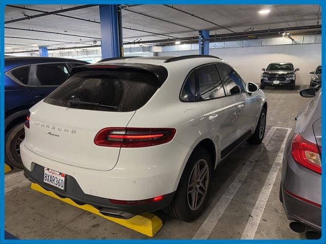 2018 Porsche Macan Base