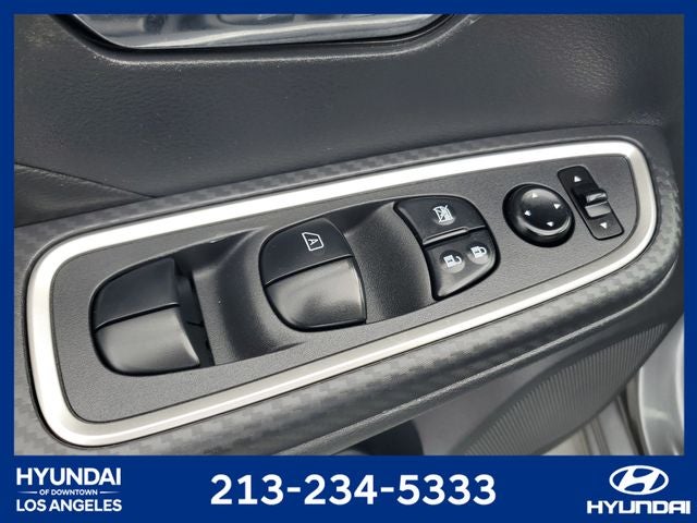 2020 Nissan Versa 1.6 SR