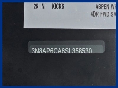 2025 Nissan Kicks SV