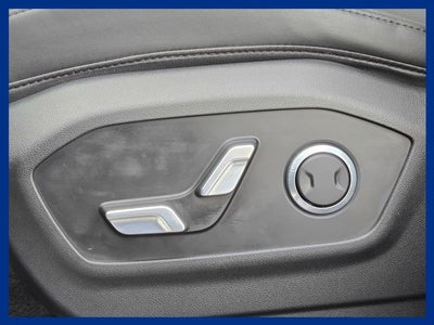 2025 Hyundai SANTA FE HYBRID SEL