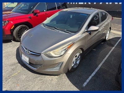 2014 Hyundai ELANTRA SE