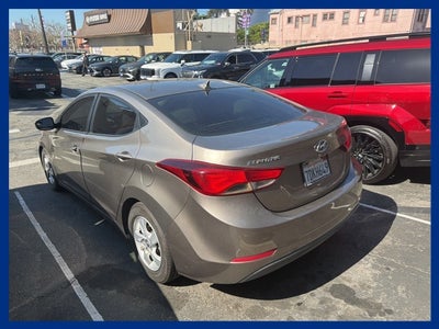 2014 Hyundai ELANTRA SE