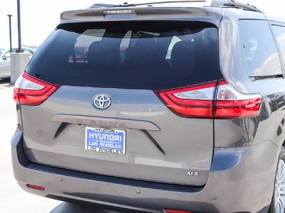 2017 Toyota Sienna XLE 8 Passenger