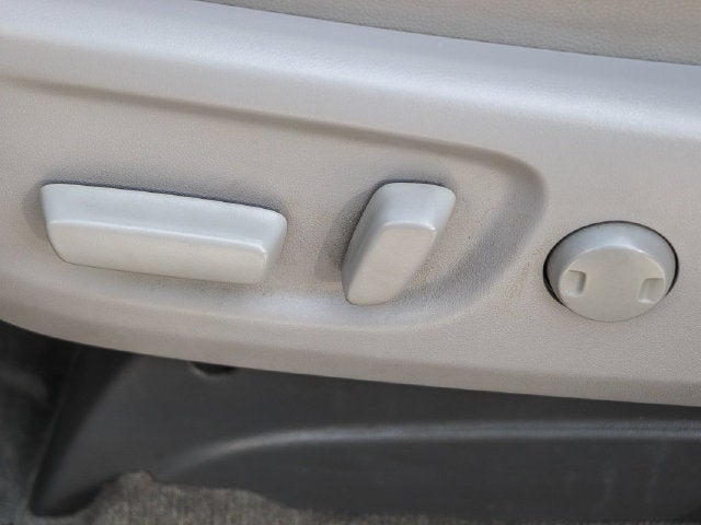 2017 Toyota Sienna XLE 8 Passenger