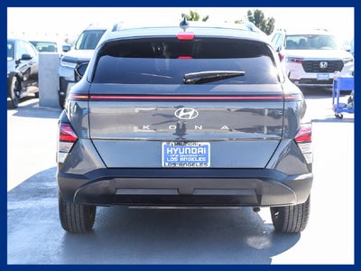 2024 Hyundai KONA SEL