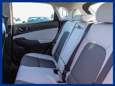 2023 Hyundai KONA SE
